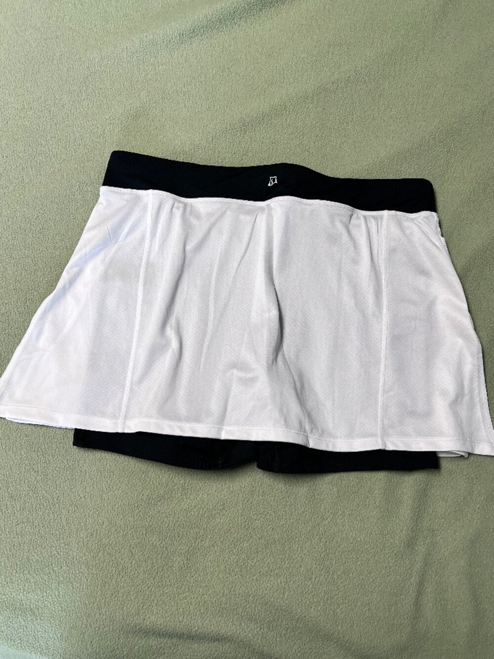 Cool It Skirt White - Picture 4 of 4